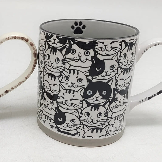 Bilbo Cat Mug 18oz